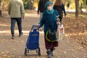 Bonus affitto 2026: chi può riceverlo se ha più di 65 anni e vive da solo