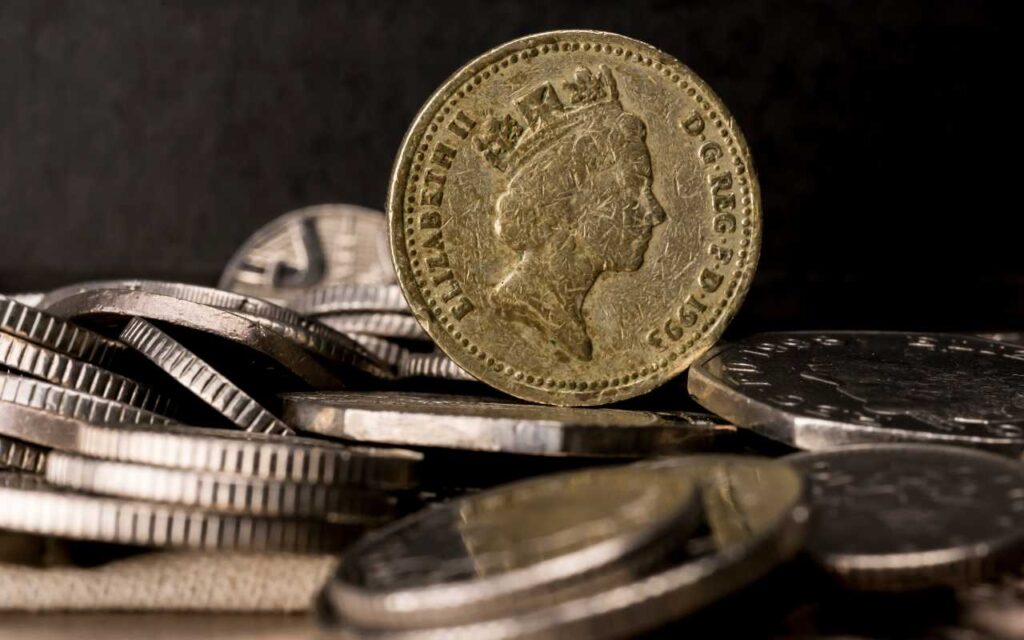 Quanto vale una sterlina d’oro? La risposta lascia senza parole